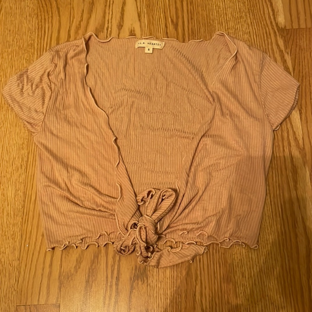 LA hearts open front top